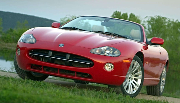 Jaguar XK8