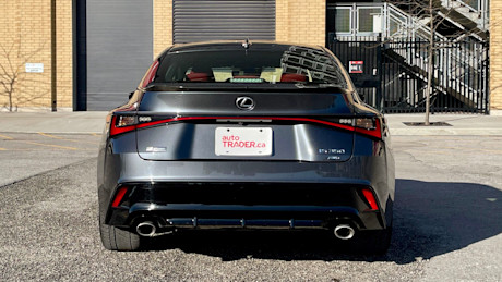 Editorial 2021 lexus is 350 awd 05 ct