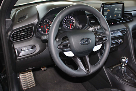 Premier essai : Hyundai Veloster N 2019 Body Image