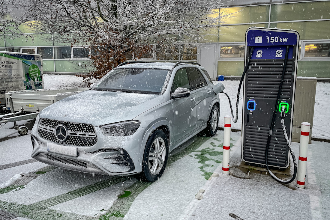 Mercedes GLE 350DE laden