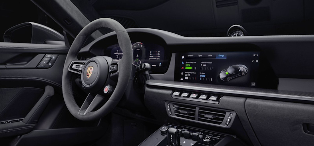 Porsche 911 GTS Hybrid interieur