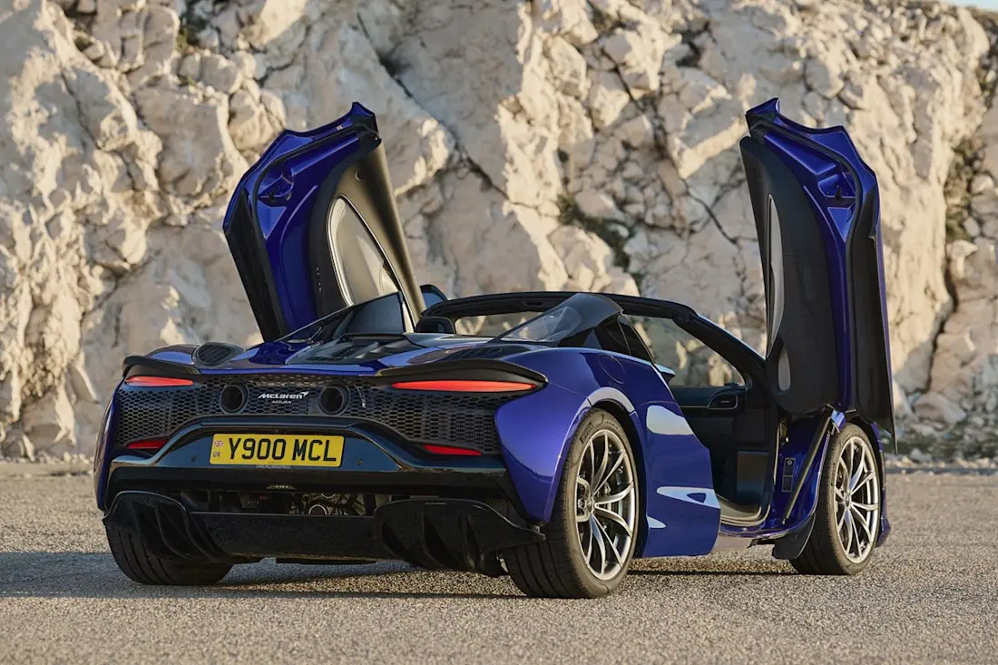 McLaren-Artura Spider-2025-1600-0c McLaren-Artura Spider-2025-1600-0c