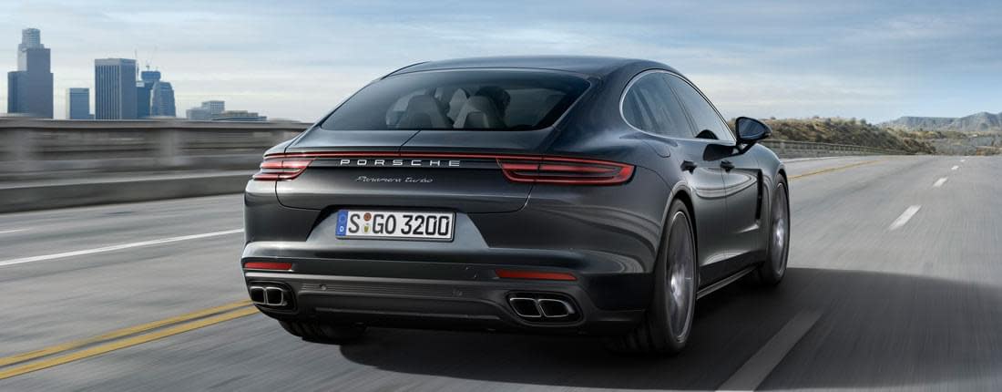 porsche-panamera-turbo-l-02