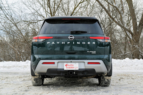 Editorial 2022 nissan pathfinder platinum 05 sha
