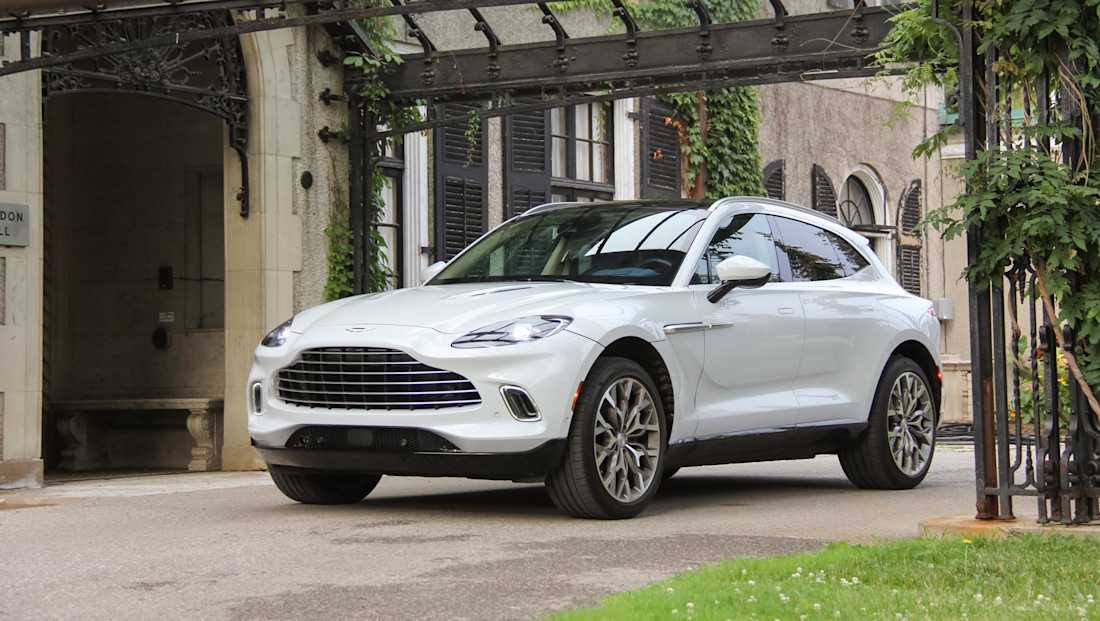 Editorial 2021 aston martin dbx 02 dw