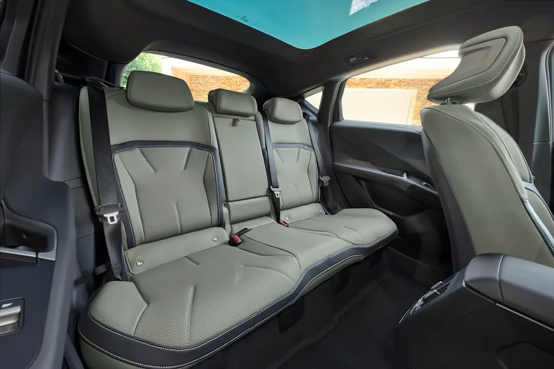 BMW iX4 50-6