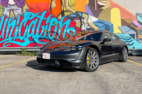 Editorial 2021 porsche taycan turbo s cross turismo 03 ct