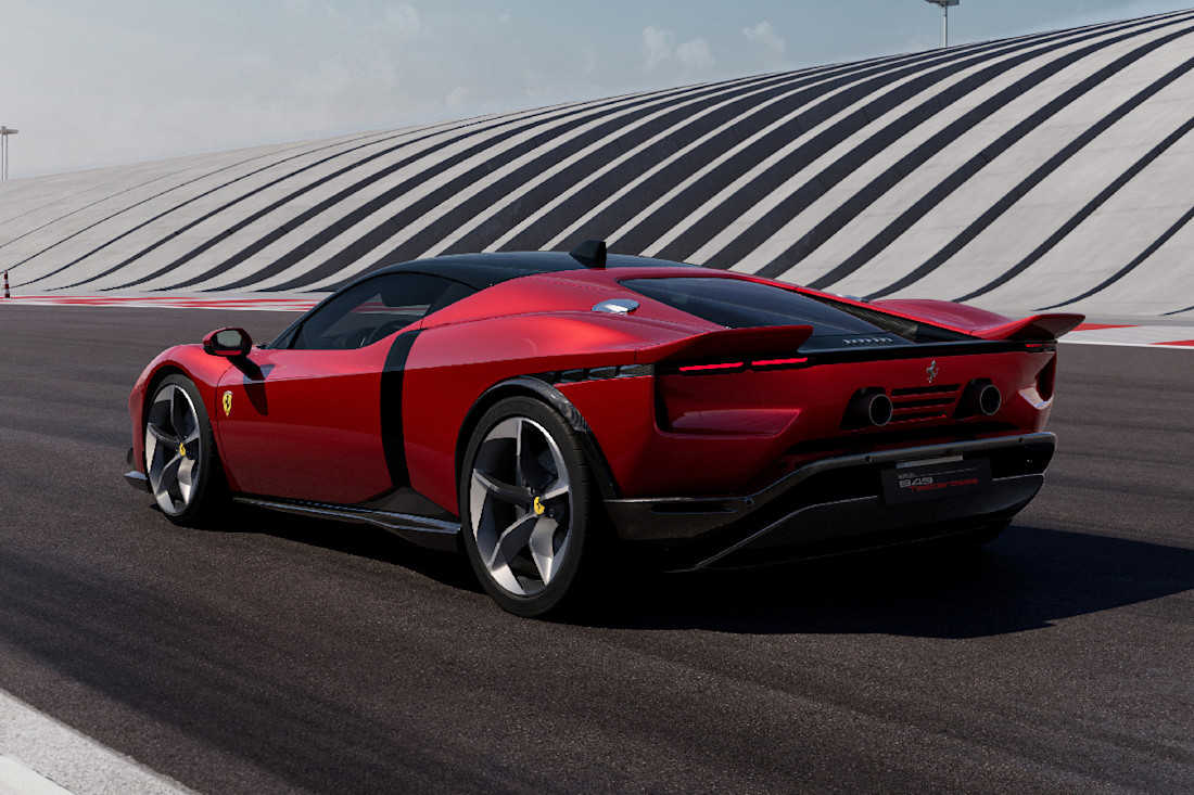 Ferrari-Testarossa-2026 (3).jpg