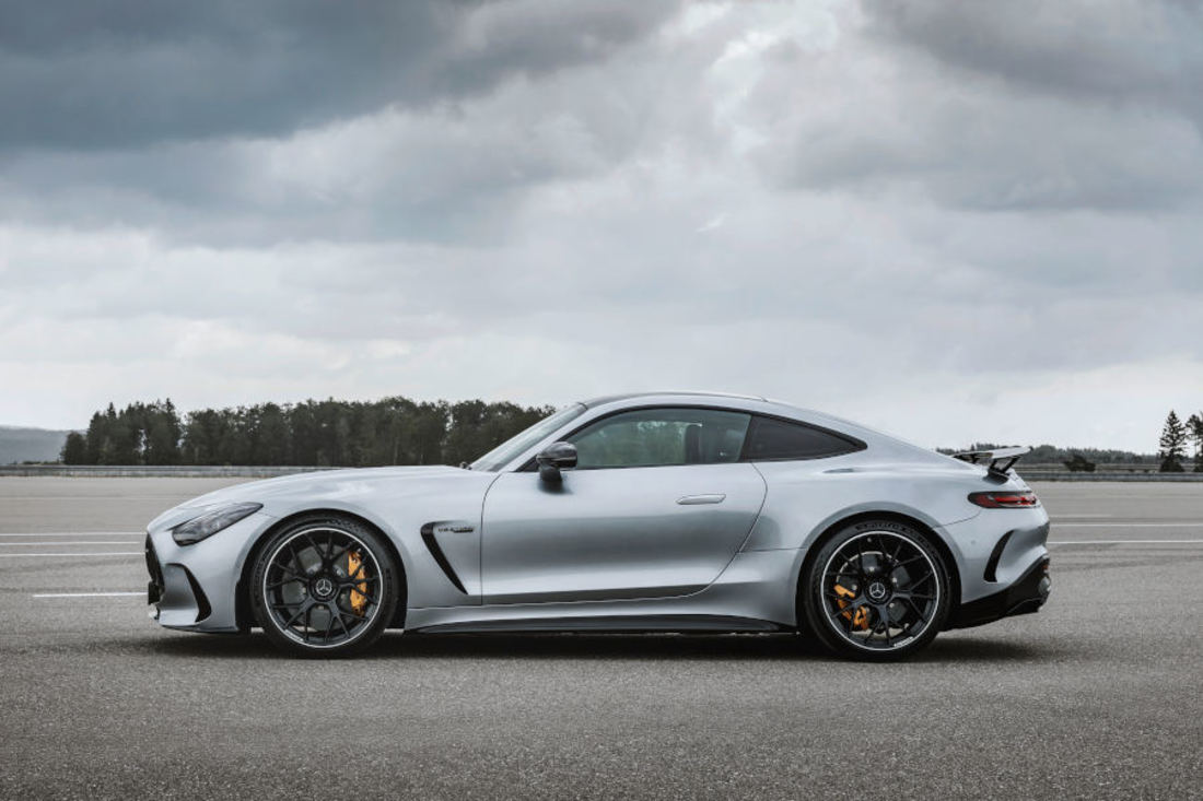 mercedes-amg-gt-2024 (16).jpg