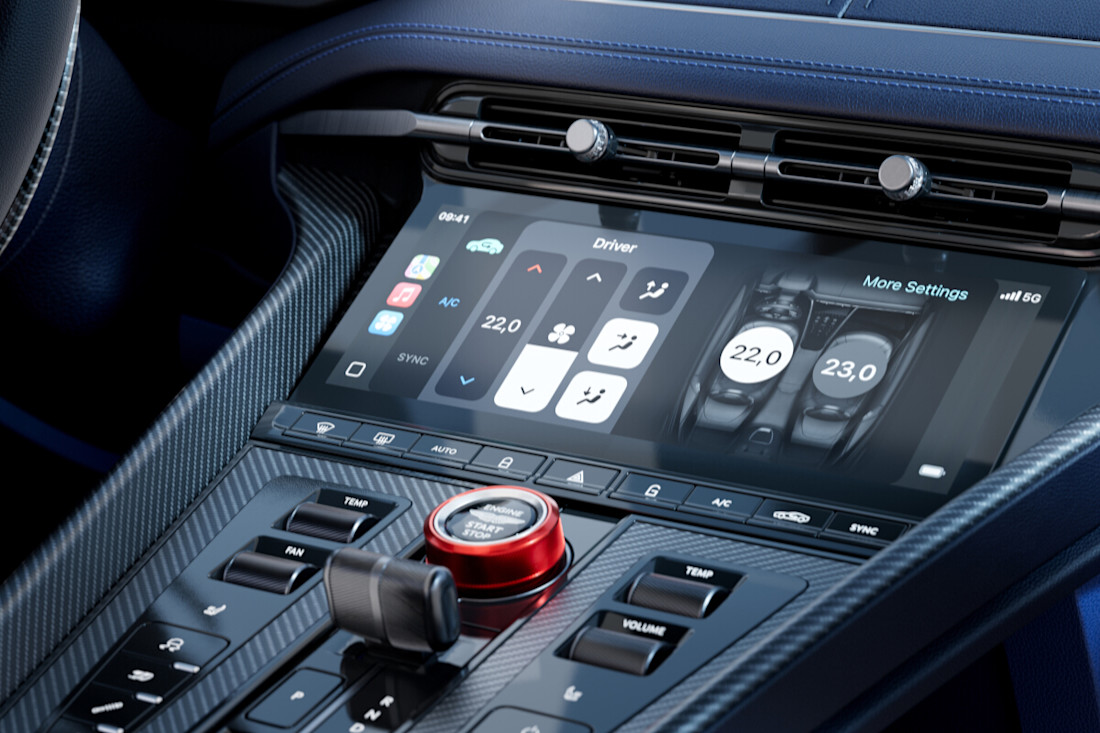 Aston Martin DB12 S_21.jpg