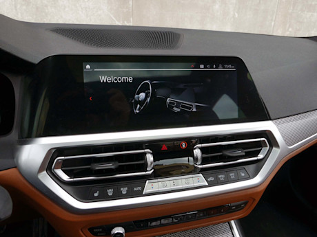 Editorial 2019 bmw 330i xdrive 19 bh