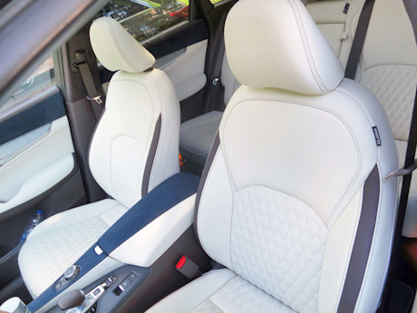 Editorial 2019 infiniti qx50 22 lw