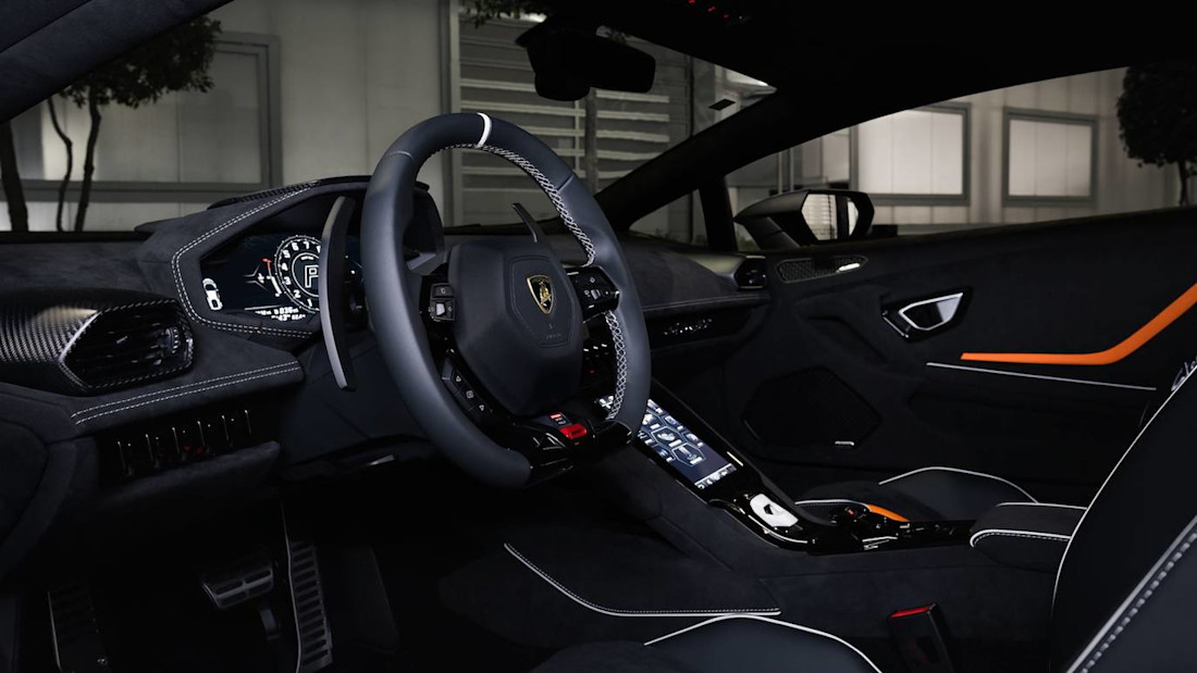 Lamborghini Huracán Sterrato All Terrain (9).jpg