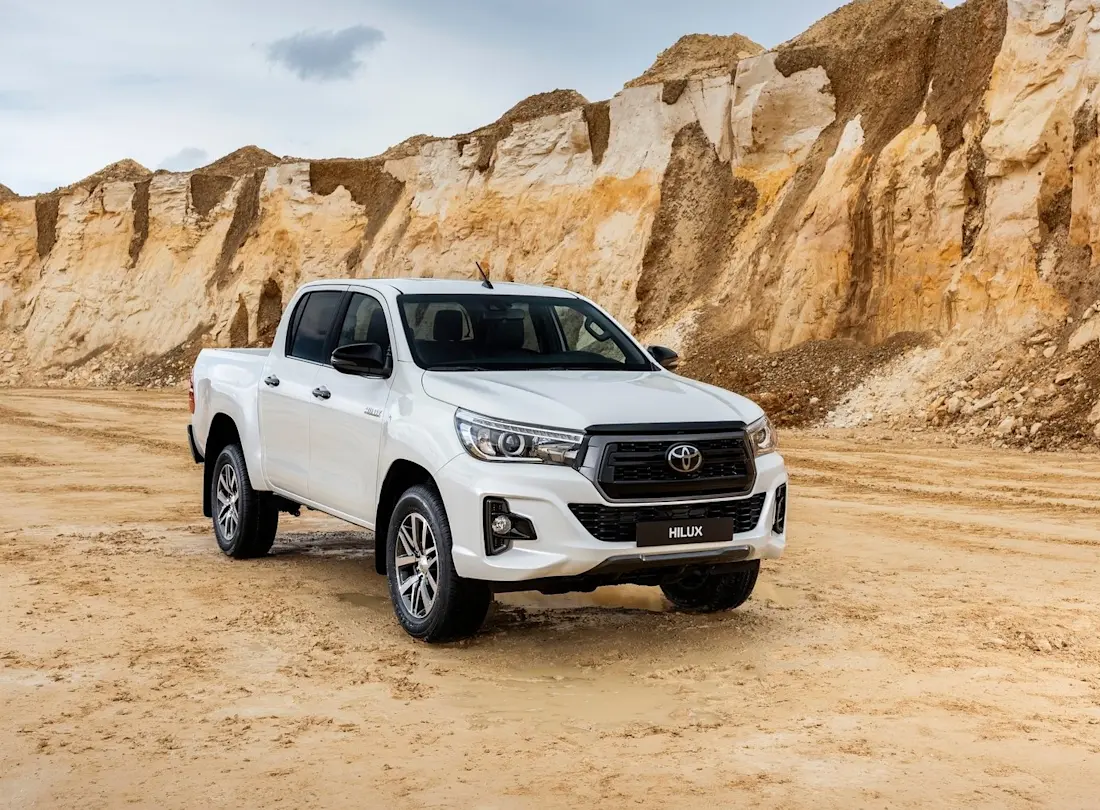 toyota-hilux-special-edition-front toyota-hilux-special-edition-front
