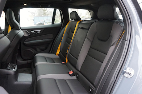 Editorial 2024 volvo v60 recharge t8 awd polestar engineered td 240227 19 jl