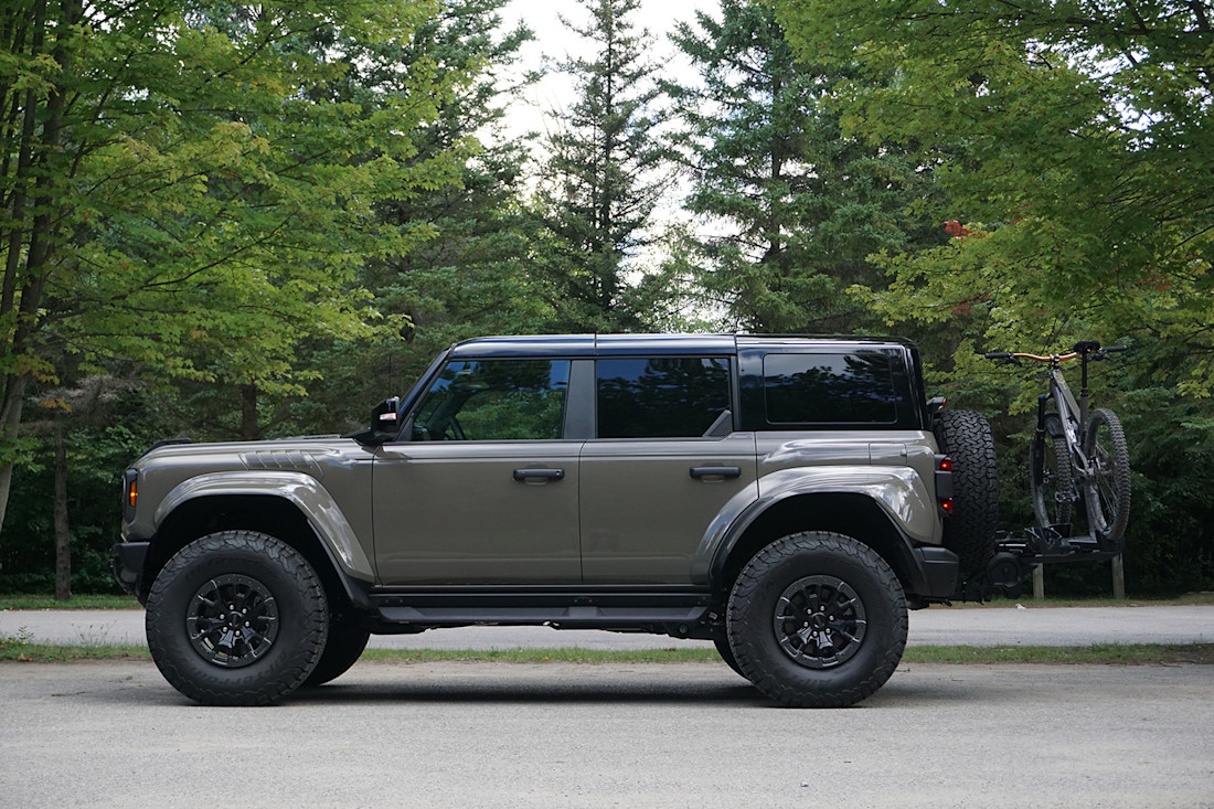 2025 Ford Bronco Raptor Review Image