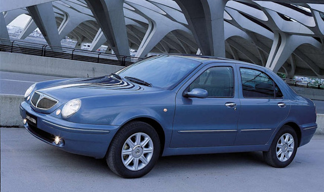 Lancia Lybra