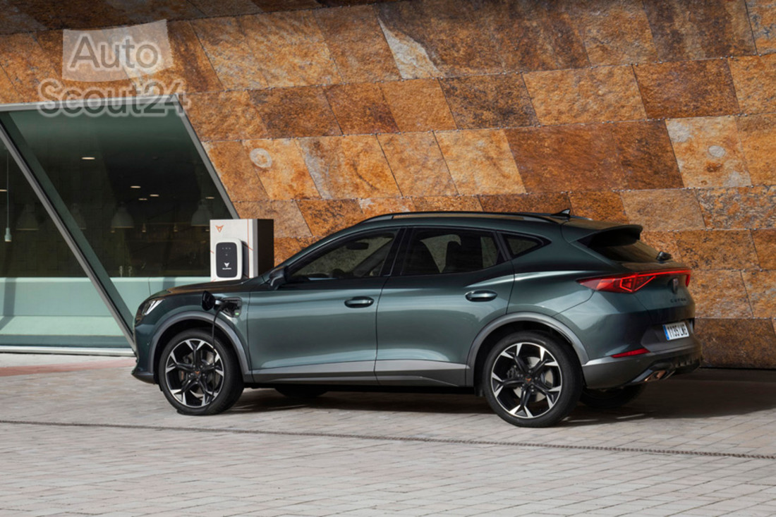CUPRA Formentor e-HYBRID (2).jpg
