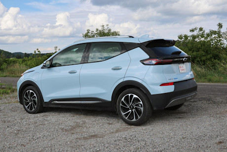 Editorial 2022 chevrolet bolt euv premier 07 jm