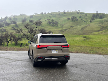 Lexus LX 700h 2025 : essai routier Image