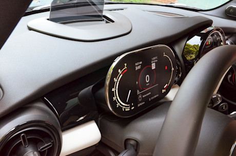 Mini Cooper S 5 portes 2022 : essai routier Body Image
