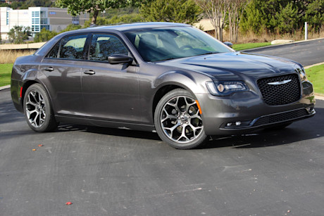 Editorial 2015 chrysler 300 dh 02