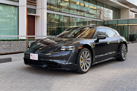 Editorial 2021 porsche taycan turbo s cross turismo 02 ct