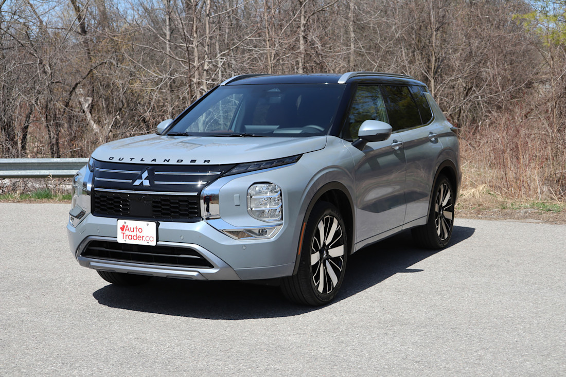 2025 Mitsubishi Outlander Review