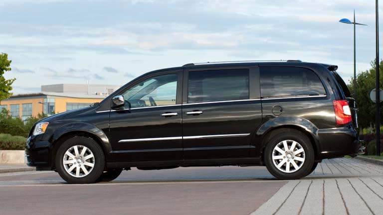chrysler-grand-voyager-m-02