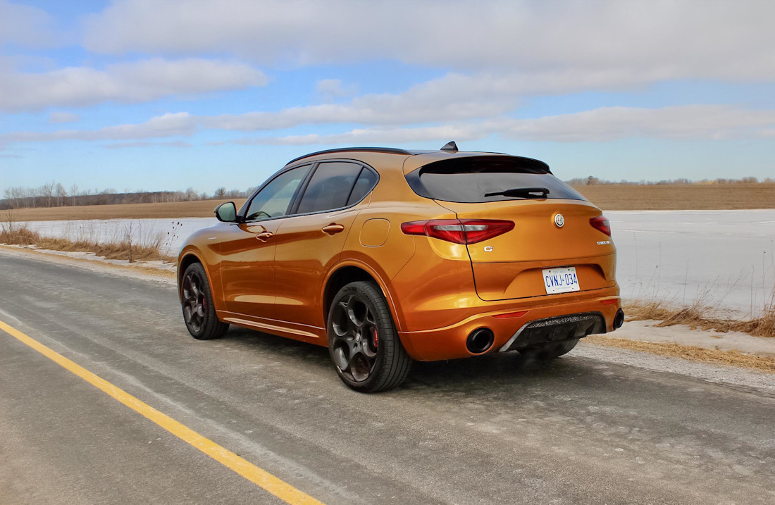 Editorial 2022 alfa romeo stelvio veloce 05 pb