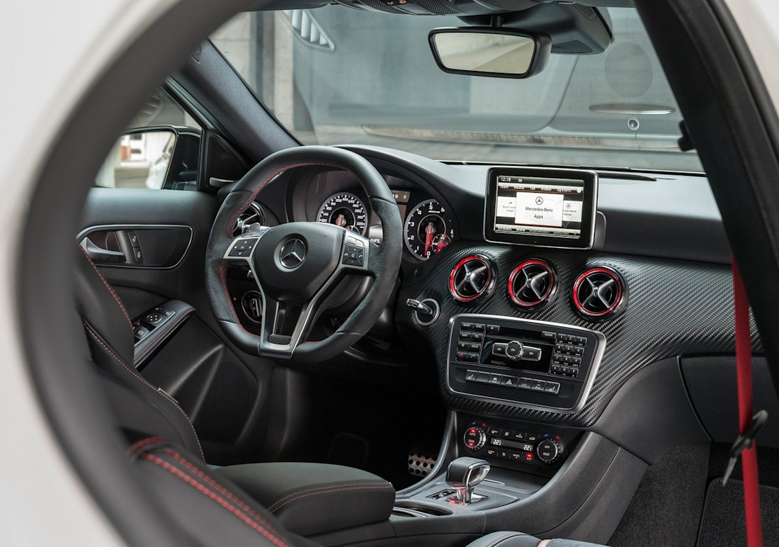 Mercedes-Benz-A45 AMG-2014 interior