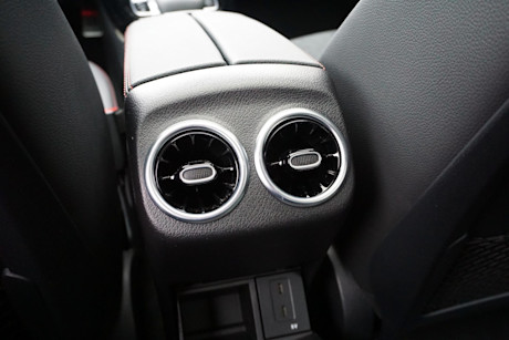 Editorial 2020 mercedes amg a 35 33 di