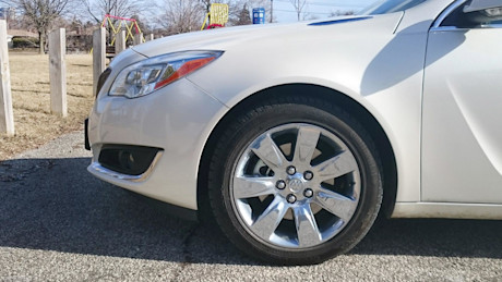 Editorial 2015 buick regal turbo premium ii awd jb 10