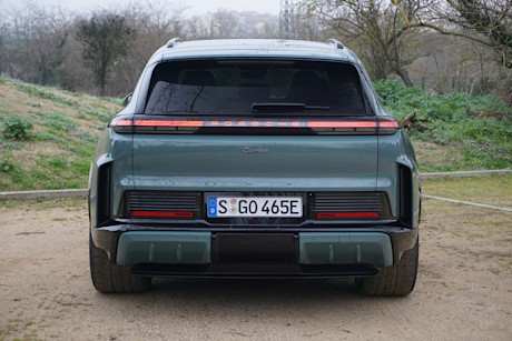 2026 Porsche Cayenne Electric - FD - DI - 260311 - 14