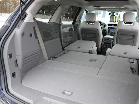 Editorial 2013 chevrolet traverse 2lt awd   md 009 3927