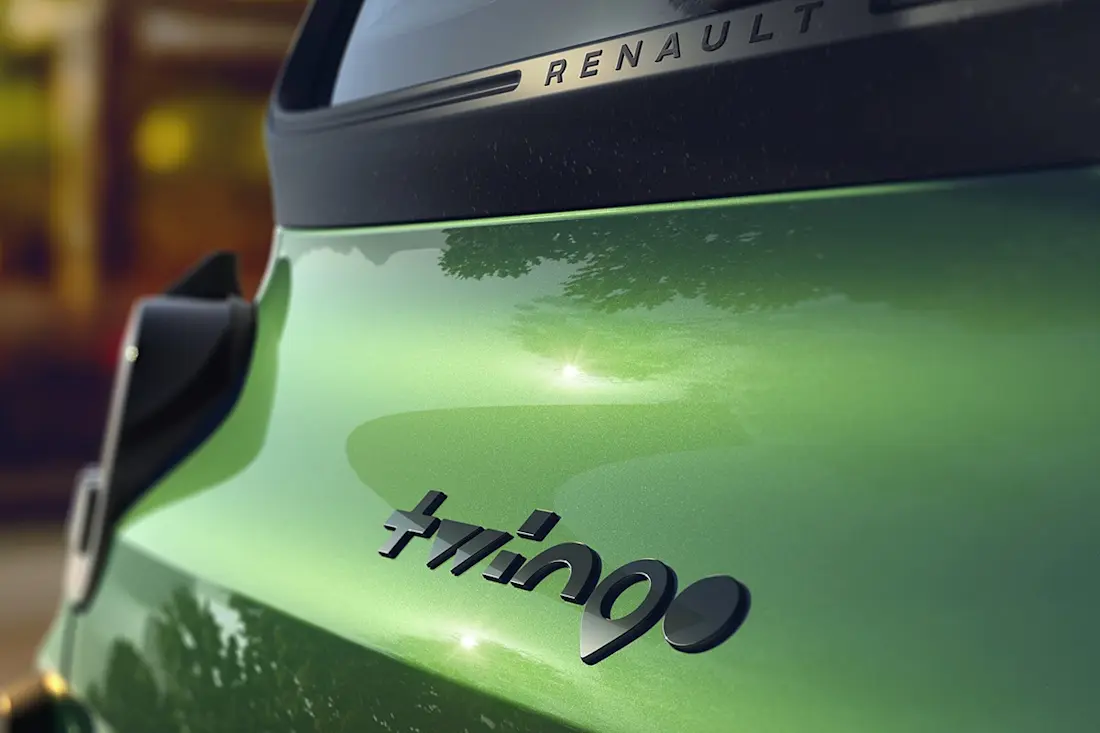 BEBE20251218  Renault Twingo EV 02