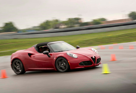 Editorial 2019 alfa romeo 4c spider 03 jw