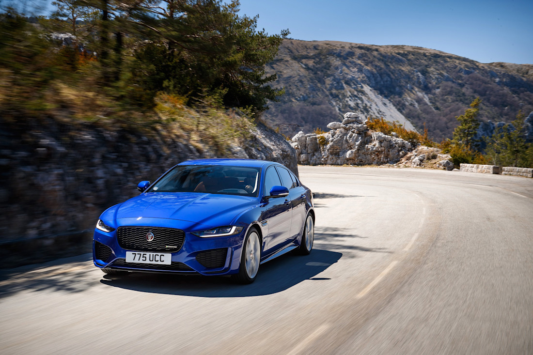 AS24 - Jaguar XE (1).jpg