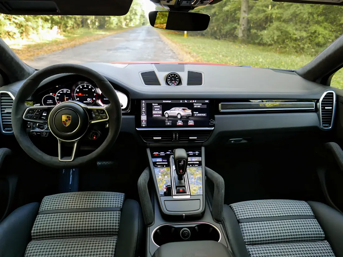 AS24 - Porsche Cayenne Coupe (8) AS24 - Porsche Cayenne Coupe (8)