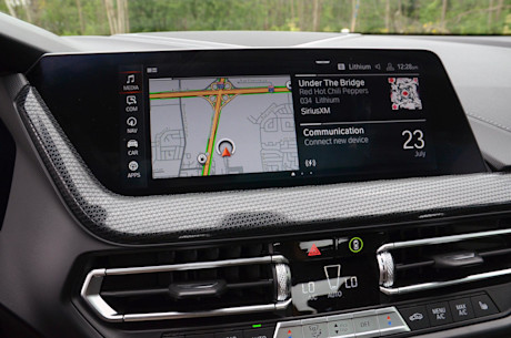 BMW 228i xDrive 2020 : essai routier Body Image