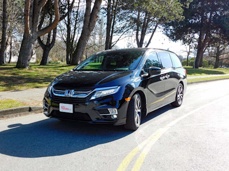 Editorial 2020 honda odyssey touring 03 sh