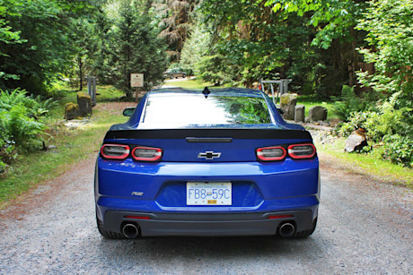 Editorial 2019 chevrolet camaro 1lt coupe 07 dh