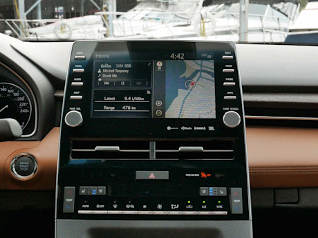 Editorial 2019 toyota avalon limited 17 bh
