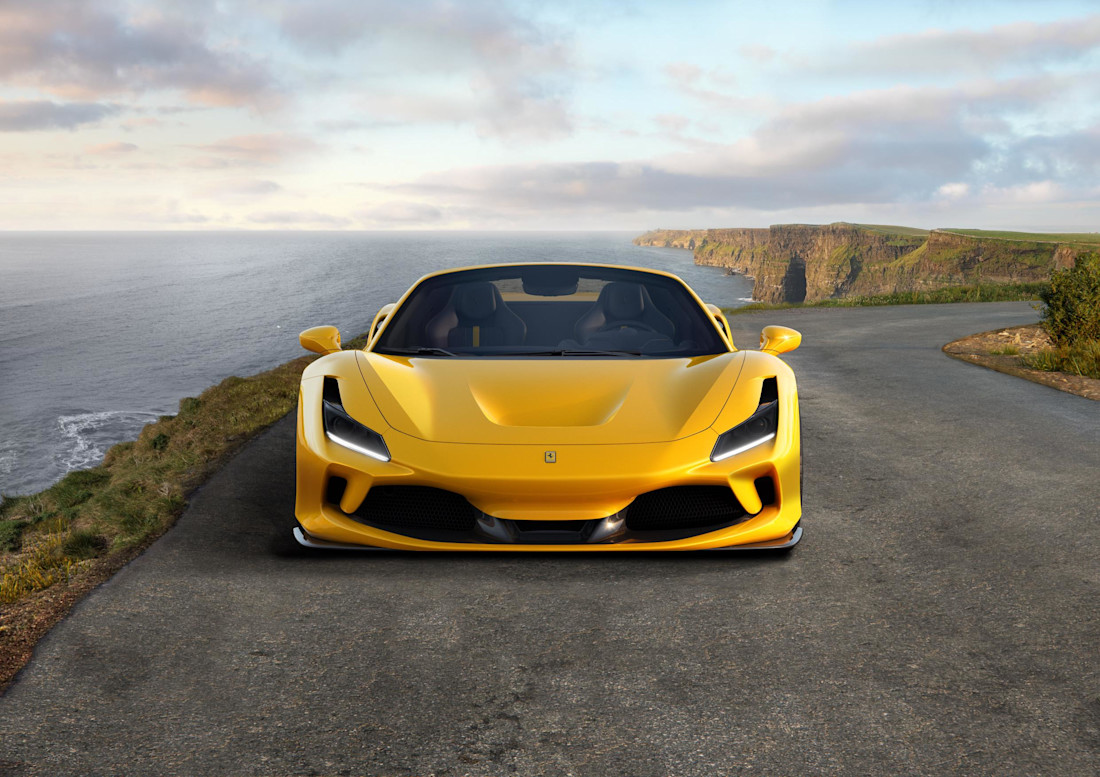 Ferrari F8 Spider_03.jpg