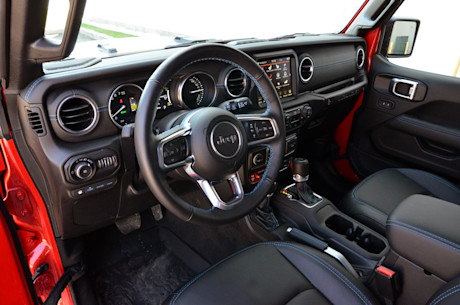 Jeep Wrangler Rubicon 4xe 2021 : essai routier Image