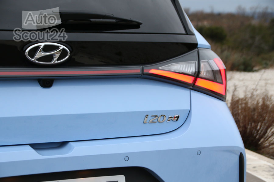 Hyundai i20N  (32).JPG