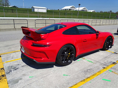 Editorial 2018 porsche 911 gt3 02 jb