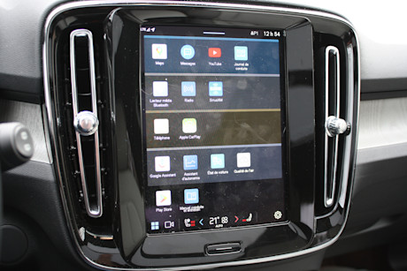 Volvo EX30 2025 vs Volvo EX40 2025 – Quel est le meilleur choix pour vous? Image