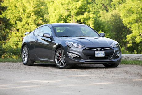 Editorial 2015 hyundai genesis coupe r spec 02 jw