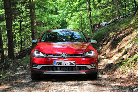 Editorial 2016 volkswagen golf alltrack jy 05